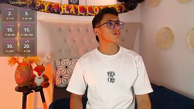 SalvadorFit online show from October 6, 8:39 pm