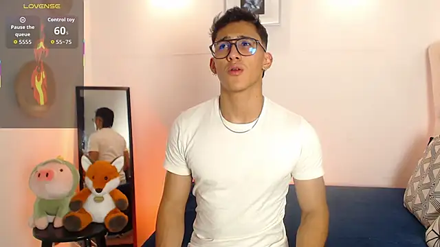 SalvadorFit online show from November 10, 8:08 pm