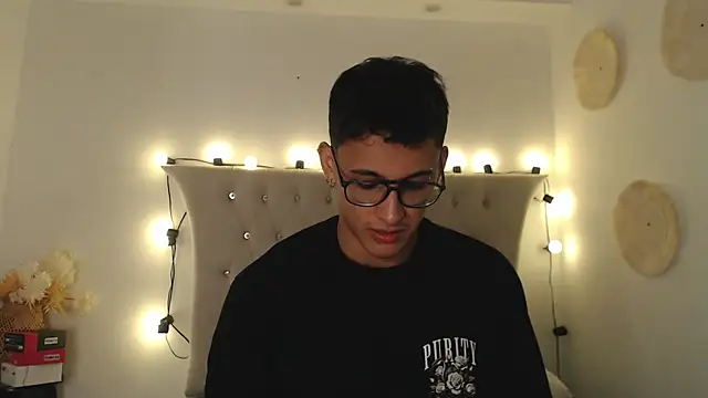 SalvadorFit online show from January 16, 8:35 pm