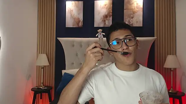 SalvadorFit online show from February 26, 8:19 pm