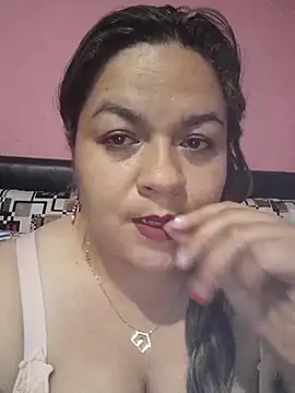 Snapshot of Amalia-sm chatting on October 20, 3:18 am Amalia-sm online show from October 20, 3:18 am
