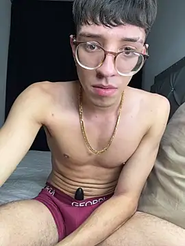 arthurdavies online show from November 19, 5:07 am