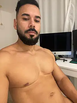 Snapshot of Markpatanga chatting on September 25, 3:32 am Markpatanga online show from September 25, 3:32 am