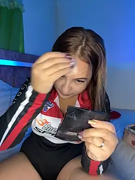 Snapshot of sacha_torres02 chatting on October 10, 9:25 pm sacha torres02 online show from October 10, 9:25 pm