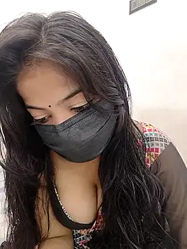 Rihana 01 online show from November 19, 7:30 am