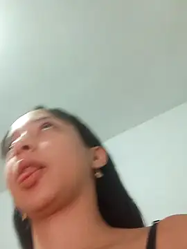 Vale stone  online show from February 21, 4:13 am