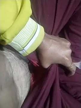 Hott cutgirl online show from November 12, 11:58 pm