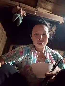 callistra online show from September 21, 1:24 pm