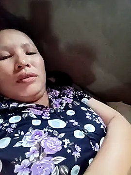 callistra online show from October 15, 7:19 am