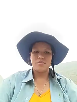 callistra online show from April 19, 11:09 am