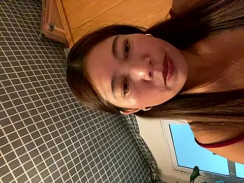 Milky-milk online show from October 26, 1:39 pm