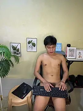 Snapshot of Jan_Waynexx chatting on May 6, 8:30 am Jan Waynexx online show from May 6, 8:30 am