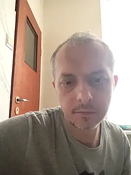 szajbusek41 online show from April 22, 10:06 am