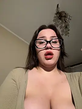 DeliceMaya online show from October 16, 1:01 pm