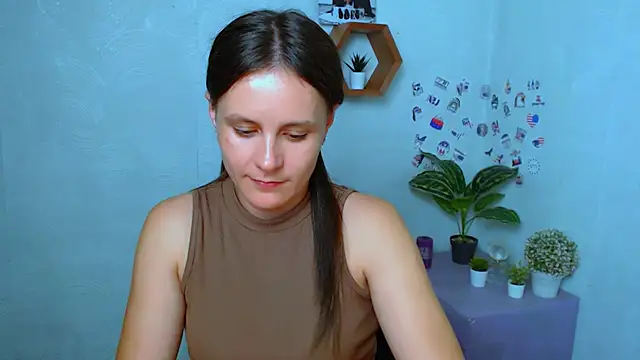 Snapshot of EvelinaMiss_ chatting on September 20, 1:56 pm EvelinaMiss  online show from September 20, 1:56 pm