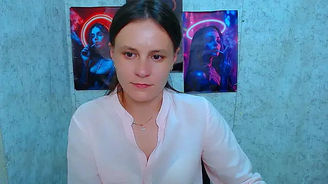Snapshot of EvelinaMiss_ chatting on October 6, 12:13 pm EvelinaMiss  online show from October 6, 12:13 pm