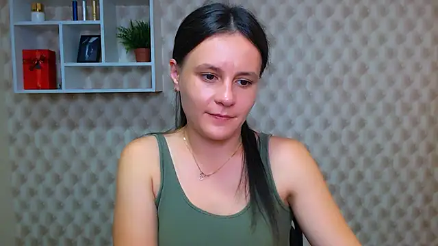 Snapshot of EvelinaMiss_ chatting on October 12, 12:26 pm EvelinaMiss  online show from October 12, 12:26 pm