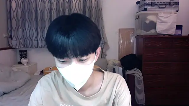 Snapshot of kai101010 chatting on November 26, 4:08 pm kai101010 online show from November 26, 4:08 pm