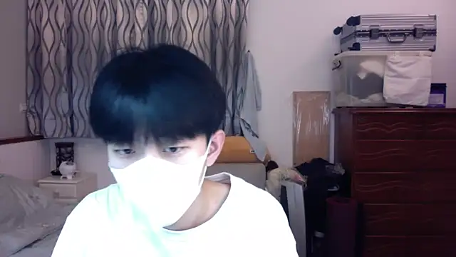 Snapshot of kai101010 chatting on December 2, 2:01 pm kai101010 online show from December 2, 2:01 pm