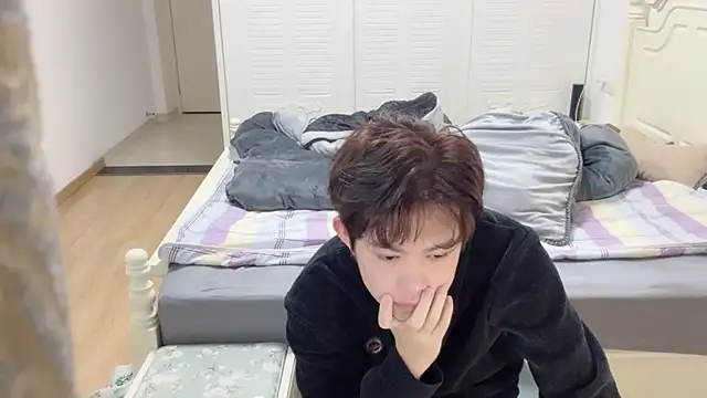 xlong00099 online show from November 18, 3:27 pm