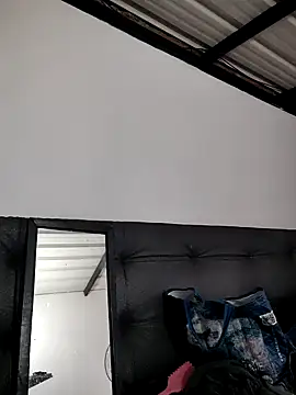 Cherrysweetyx online show from April 16, 8:09 pm