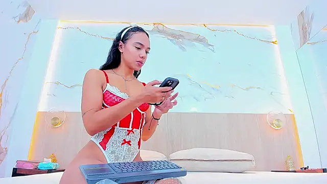 grace daviss online show from November 20, 10:48 am