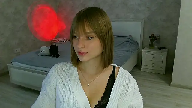 Miss Diamond Maria online show from October 2, 10:00 am