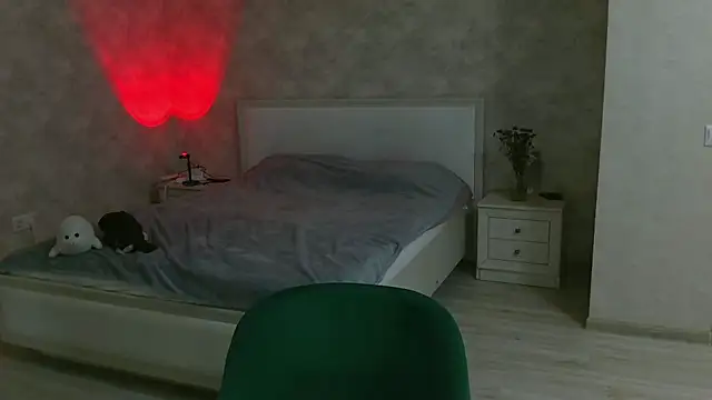 Miss Diamond Maria online show from October 24, 6:15 pm