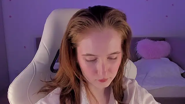 CrystalSoul  online show from October 31, 1:23 pm