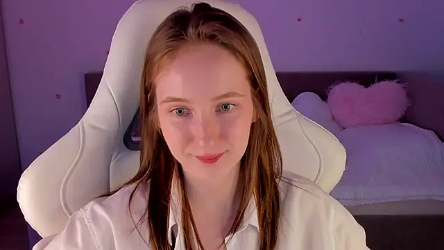 CrystalSoul  online show from November 16, 12:11 pm