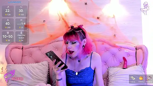 Rossiie Hunt  online show from October 4, 5:11 pm