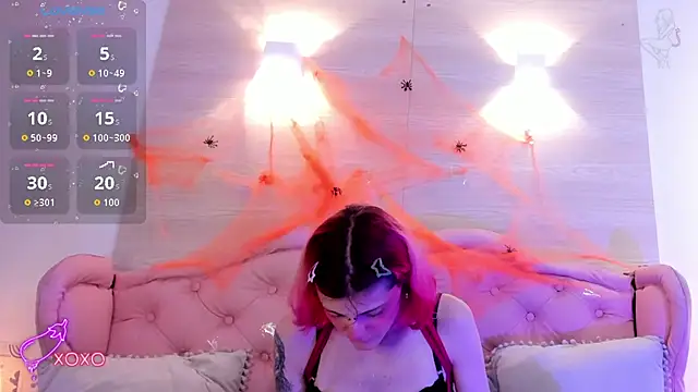 Rossiie Hunt  online show from October 10, 5:12 pm