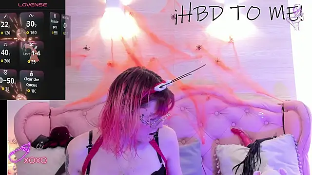 Rossiie Hunt  online show from October 20, 7:25 pm