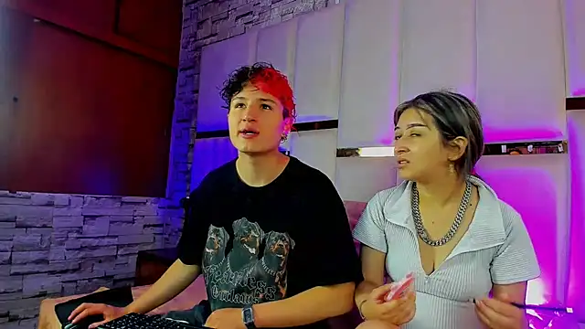 ANLLELOAndANGELA online show from November 24, 4:51 pm