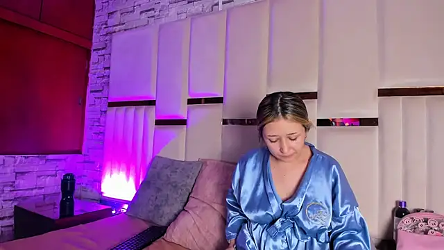 ANLLELOAndANGELA online show from July 13, 5:49 pm