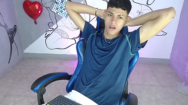 deivid bigcock1 online show from September 23, 12:35 am