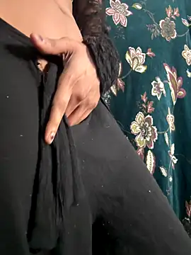 DAMinii  online show from November 13, 7:02 pm