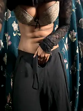 DAMinii  online show from November 14, 6:50 pm