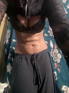 DAMinii  online show from December 1, 6:46 pm