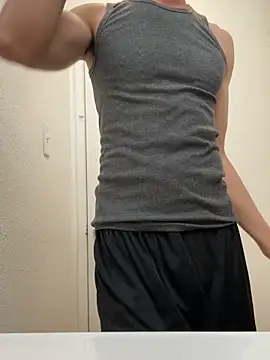 Snapshot of gymratforyouu chatting on November 5, 4:34 am gymratforyouu online show from November 5, 4:34 am