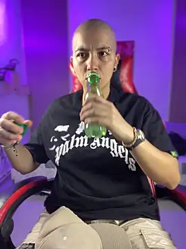 nicocoox online show from March 29, 4:07 pm