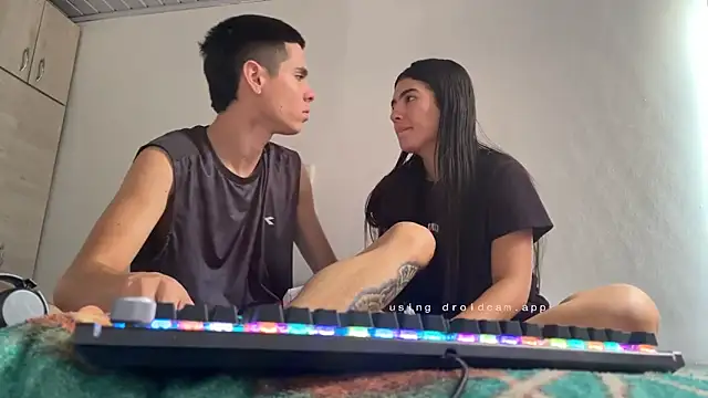 Snapshot of vipxxx2 chatting on October 18, 5:03 pm vipxxx2 online show from October 18, 5:03 pm