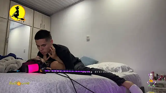 Snapshot of vipxxx2 chatting on October 26, 6:52 am vipxxx2 online show from October 26, 6:52 am