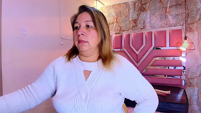 MaylinRosse  online show from April 10, 6:56 pm