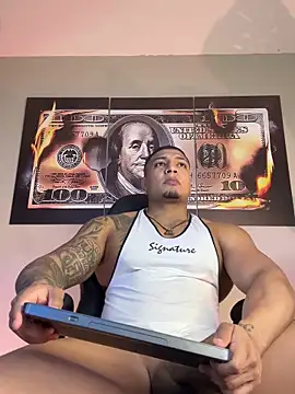 chrizmacgregor online show from November 8, 1:50 am