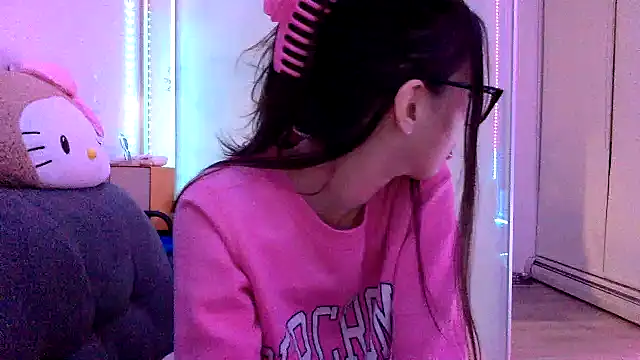 pinkybaby444 online show from December 14, 2:22 pm