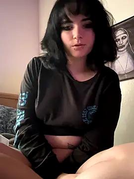 slttystargirl online show from September 18, 7:05 pm