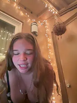 blondefun3818 online show from October 28, 3:21 am