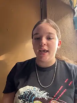 blondefun3818 online show from November 27, 2:41 pm