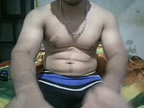 Snapshot of Alcee490 chatting on October 24, 4:09 am Alcee490 online show from October 24, 4:09 am